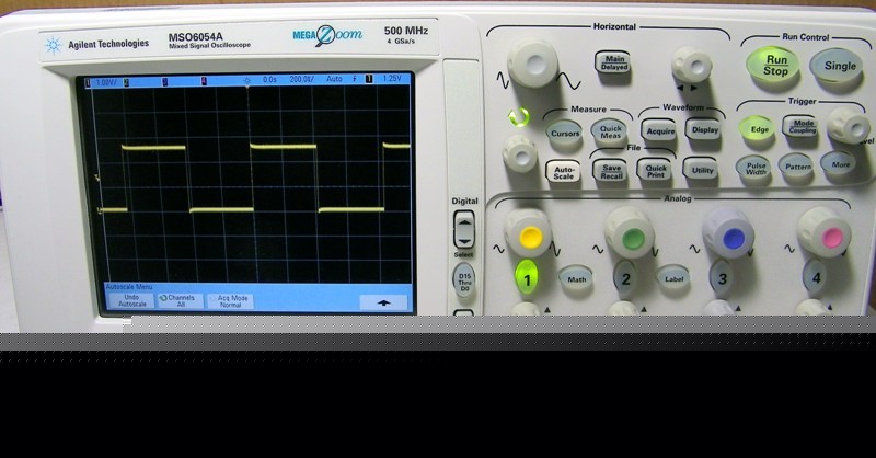 Agilent MSO6054A 500MHZ 4GS/s mixed signal oscilloscope