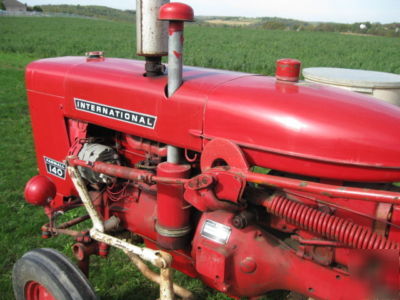 Nice 1979 international 140 tractor loaded very nice