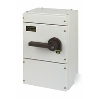 Crabtree 63A tpn fuse combination unit with 63A fuse