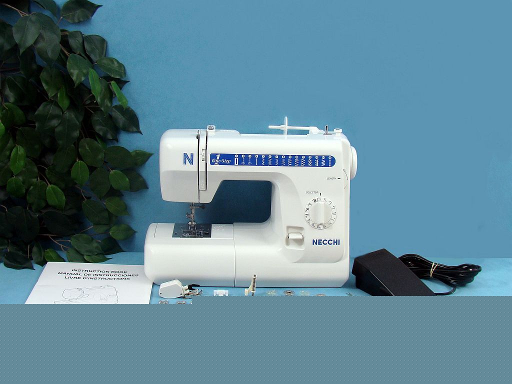 Industrial strength necchi sewing machine heavy duty