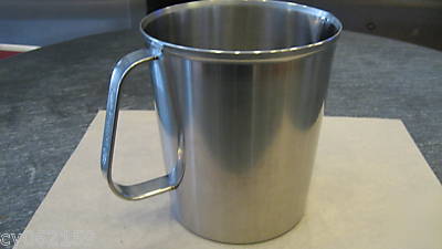 5 vollrath stainless steel 32 oz measuring cup pitchers